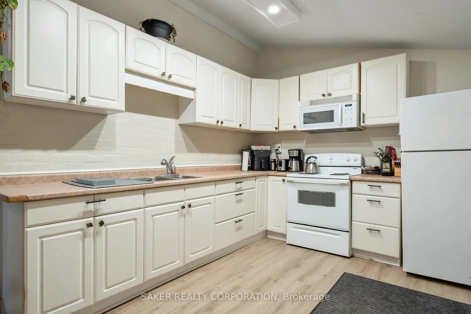 173 Rectory Street photo 4