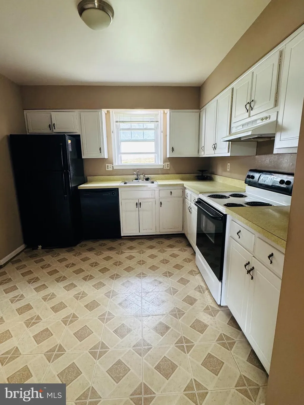 5204 Larwin Court, Temple Hills, MD 20748 photo 5