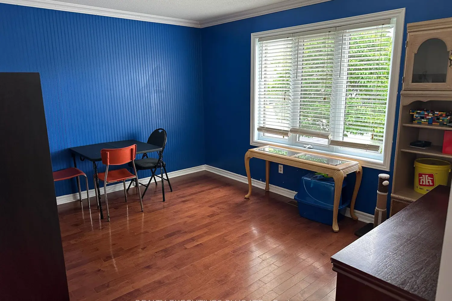 277 Trillium Circle photo 2