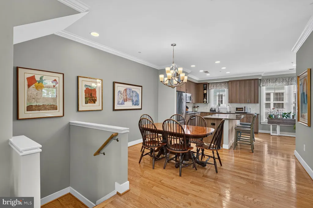 8612 Springvale Road, Silver Spring, MD 20910 photo 5
