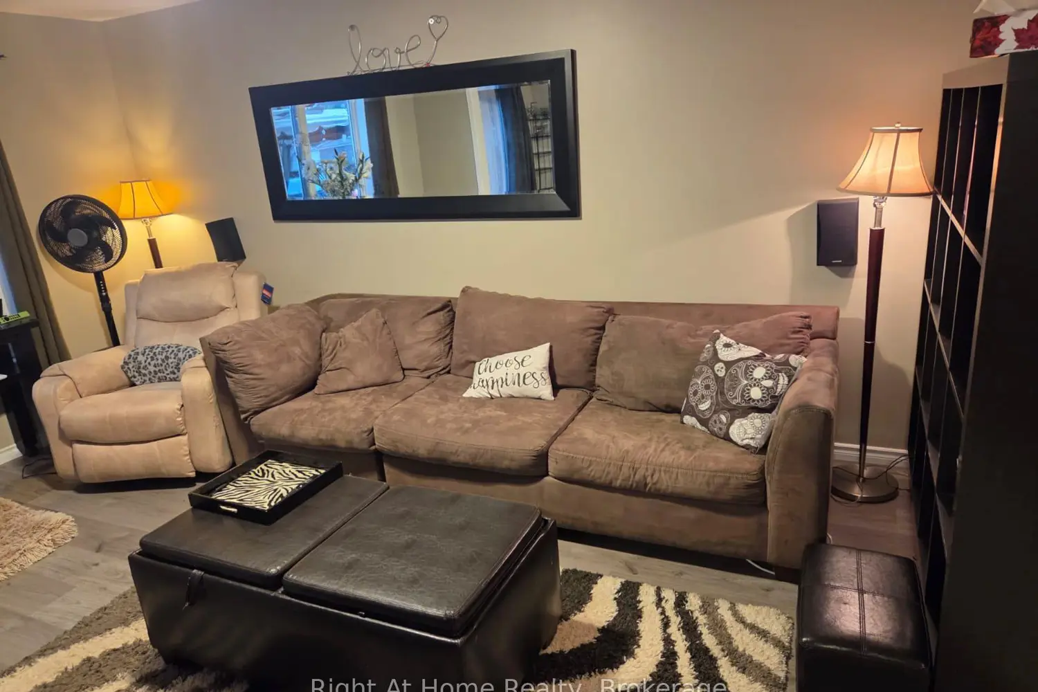21 Fuller Drive photo 5