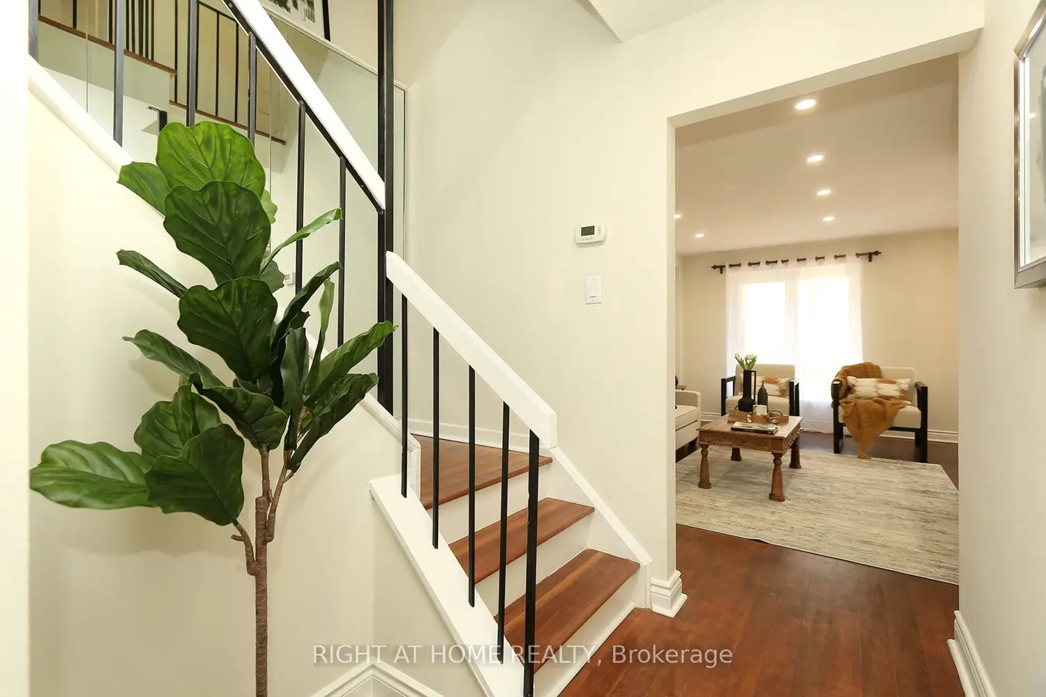 6 Snapdragon Drive photo 2
