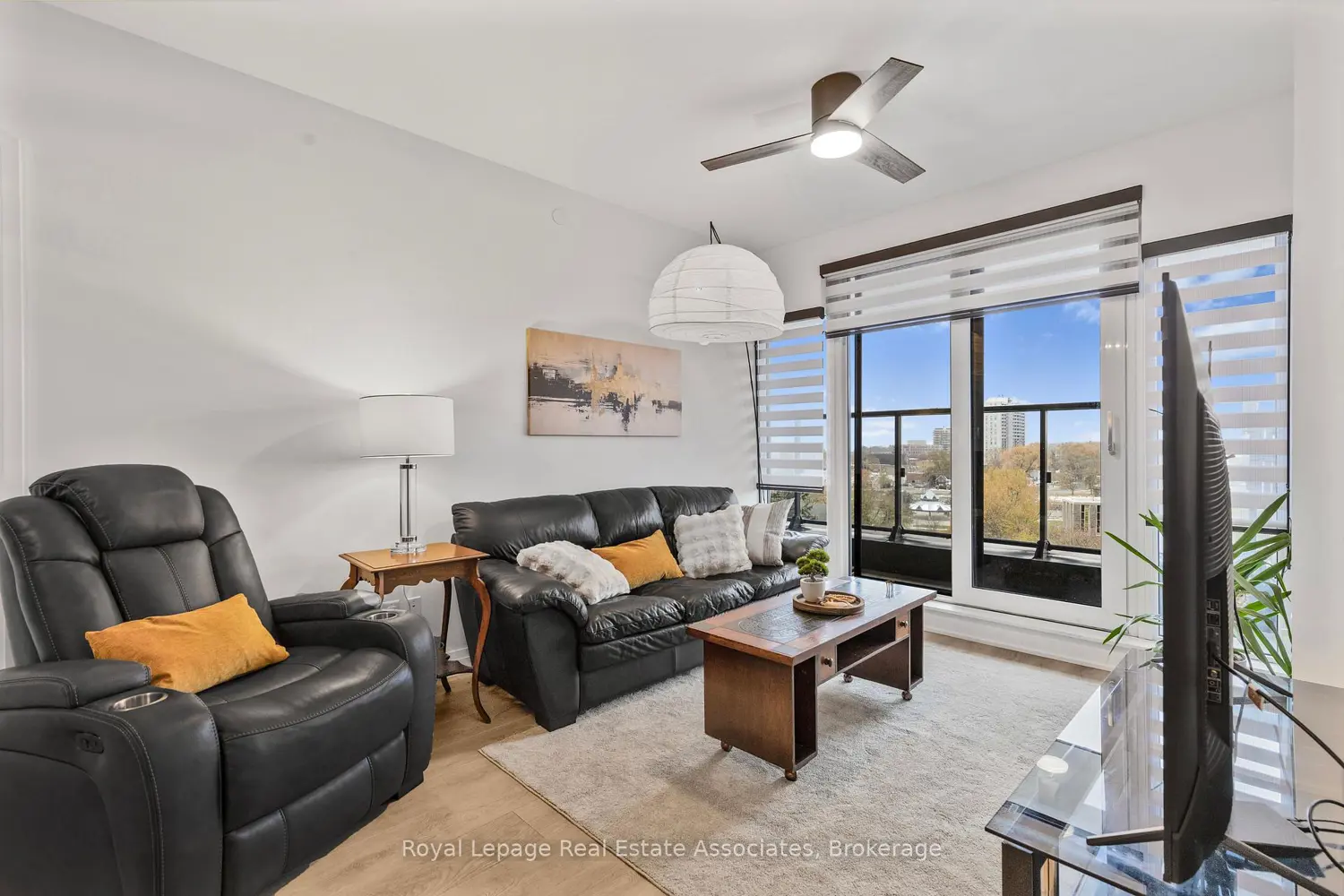 21 Park Street 805 photo 5