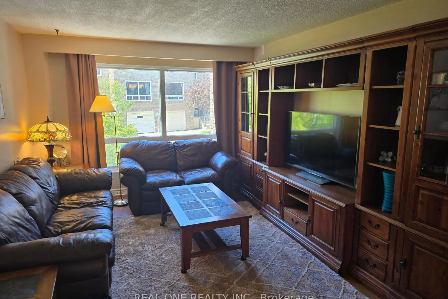 174 Rusty Crestway photo 4