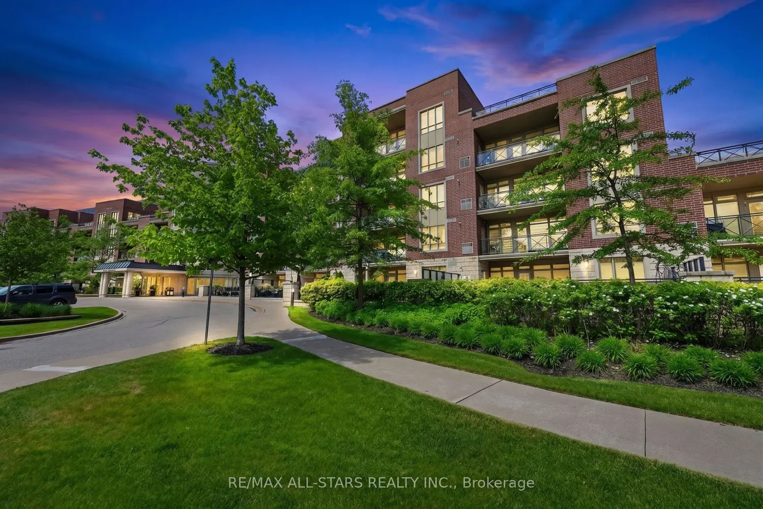 35 Baker Hill Boulevard 115