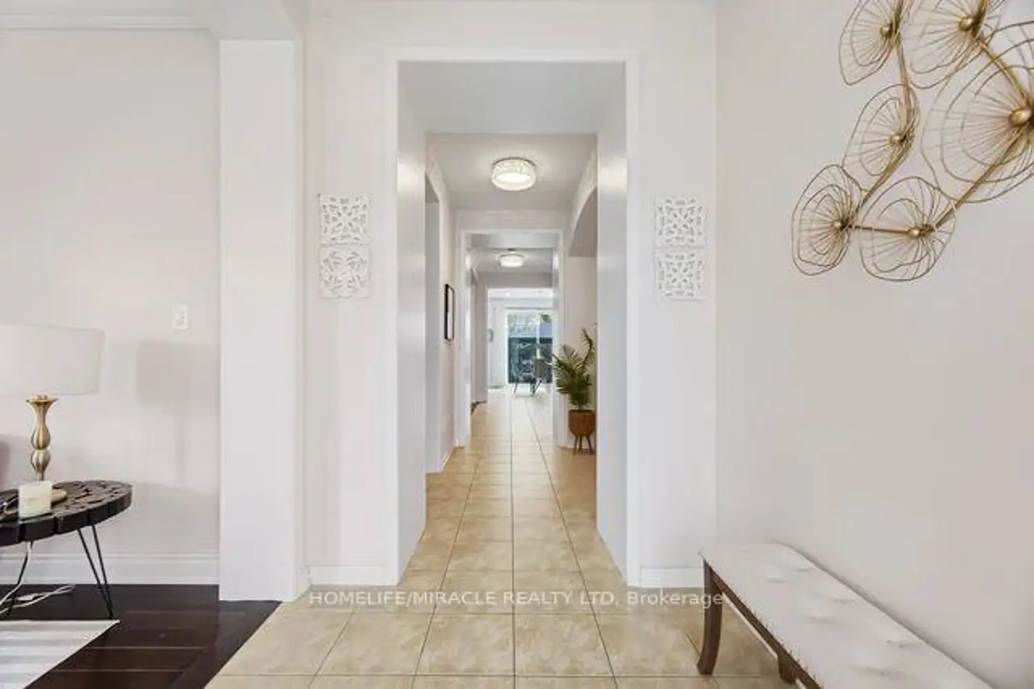 59 Apple Drive photo 2