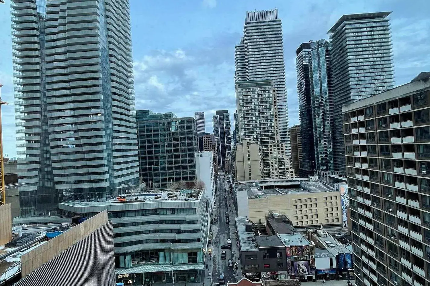 21 Balmuto Street 1501