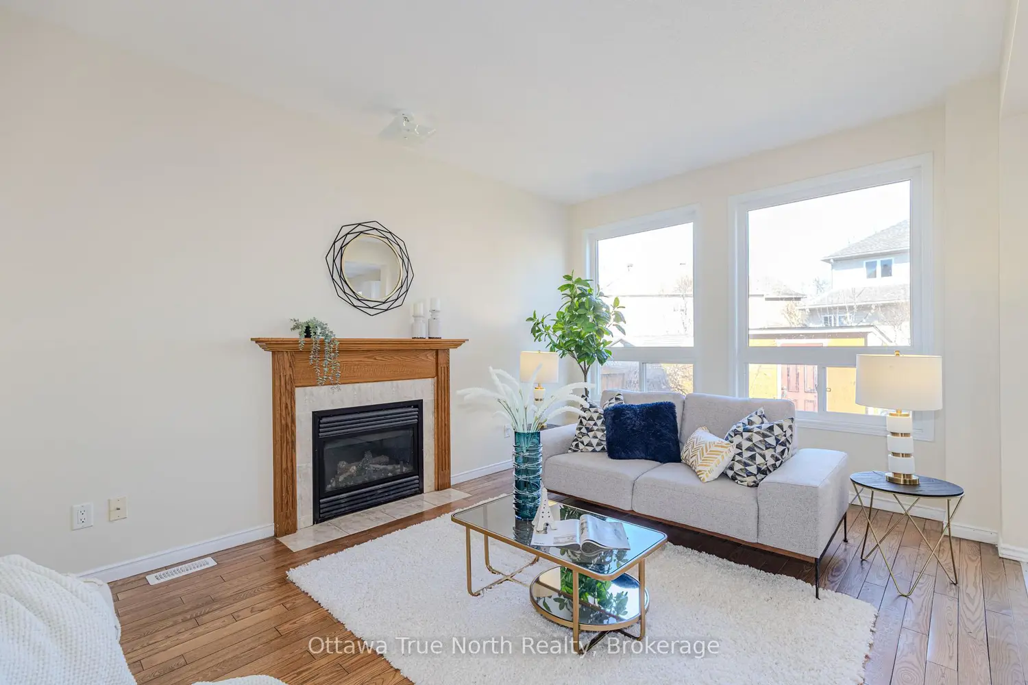 110 Macara Crescent photo 5