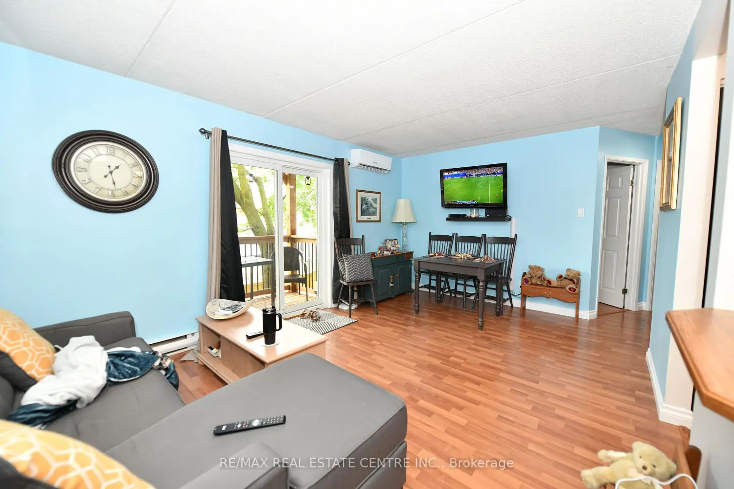 266 Overlea Drive 206 photo 3