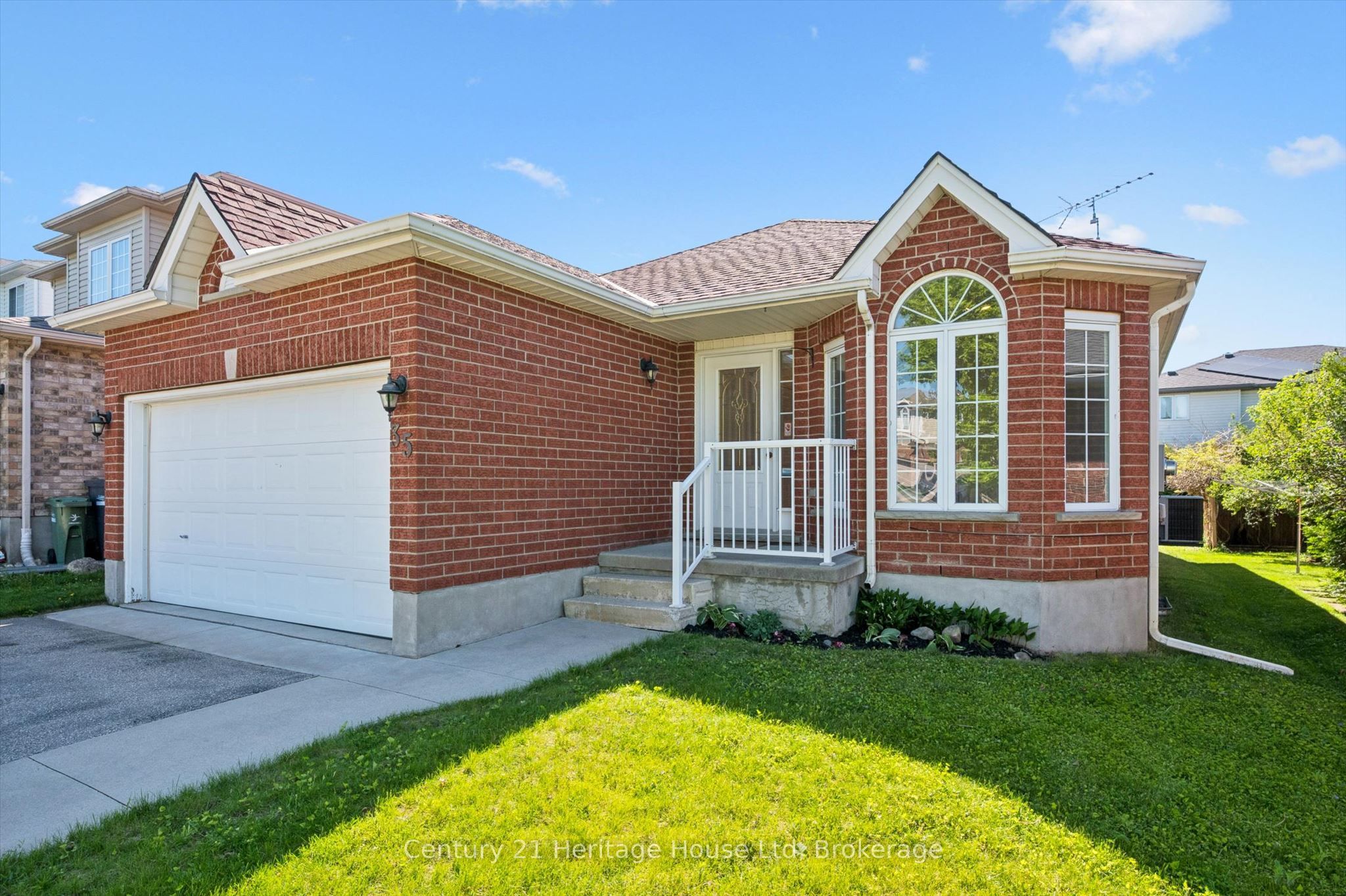 35 Shackleton Drive, Guelph, ON, N1E 7K5