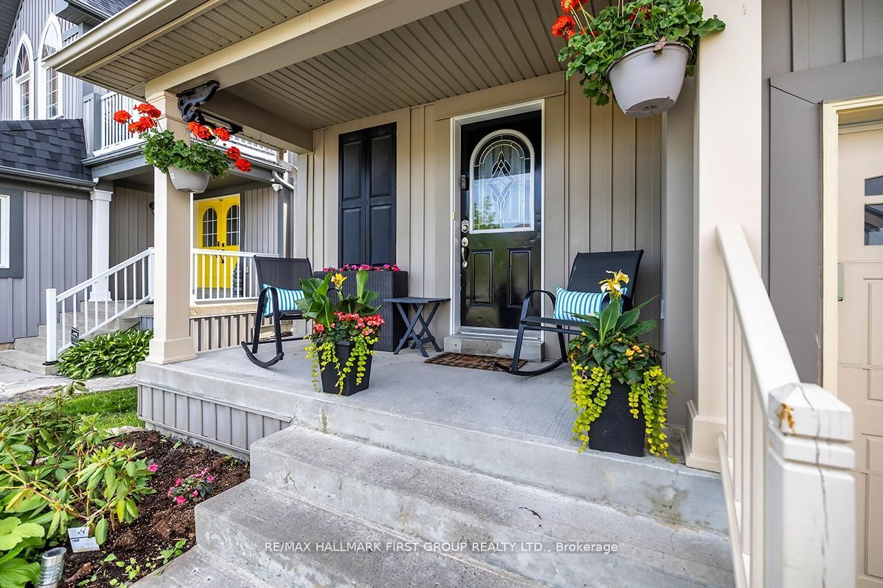 38 Allworth Crescent, Clarington, ON, L1C 0B3 photo 2