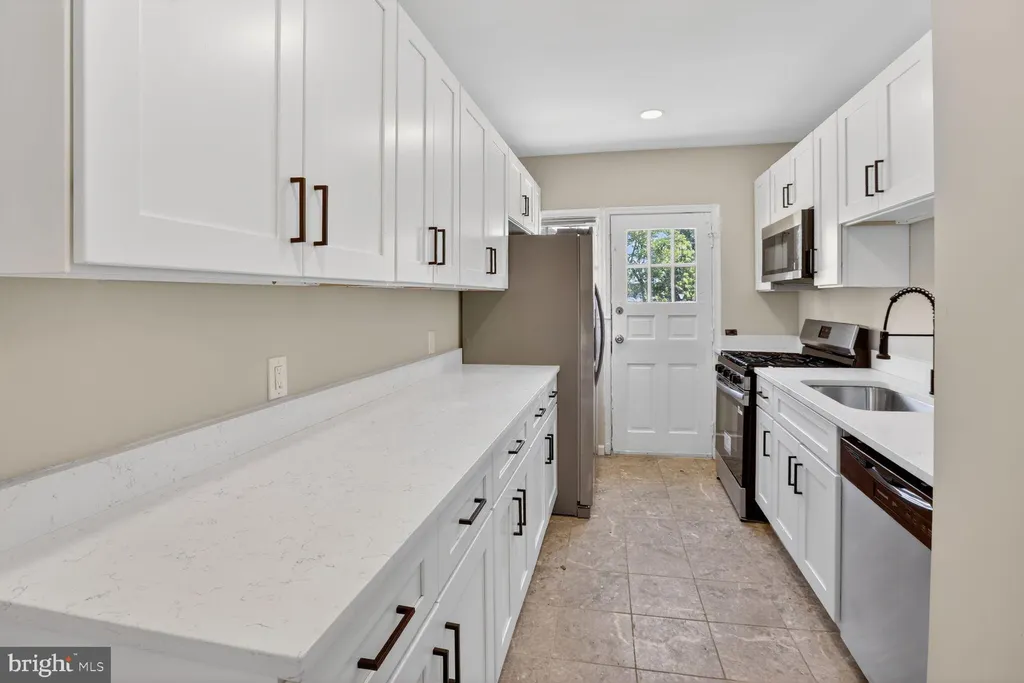 315 E Cold Spring Lane, Baltimore, MD 21212 photo 5