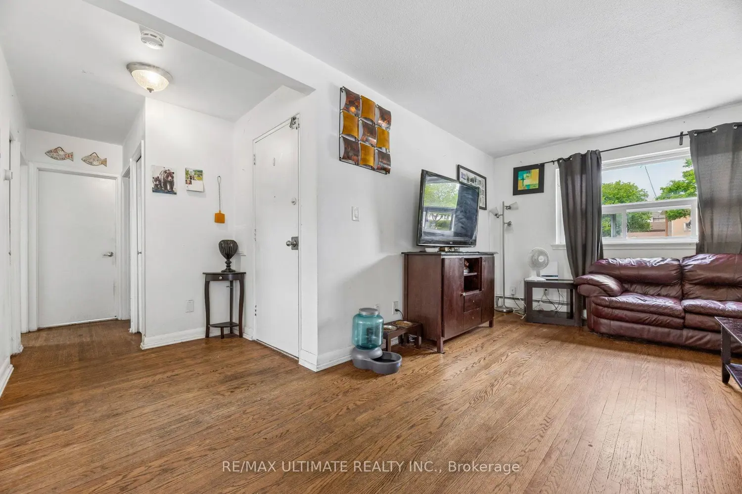 1056 Ravine Road photo 5