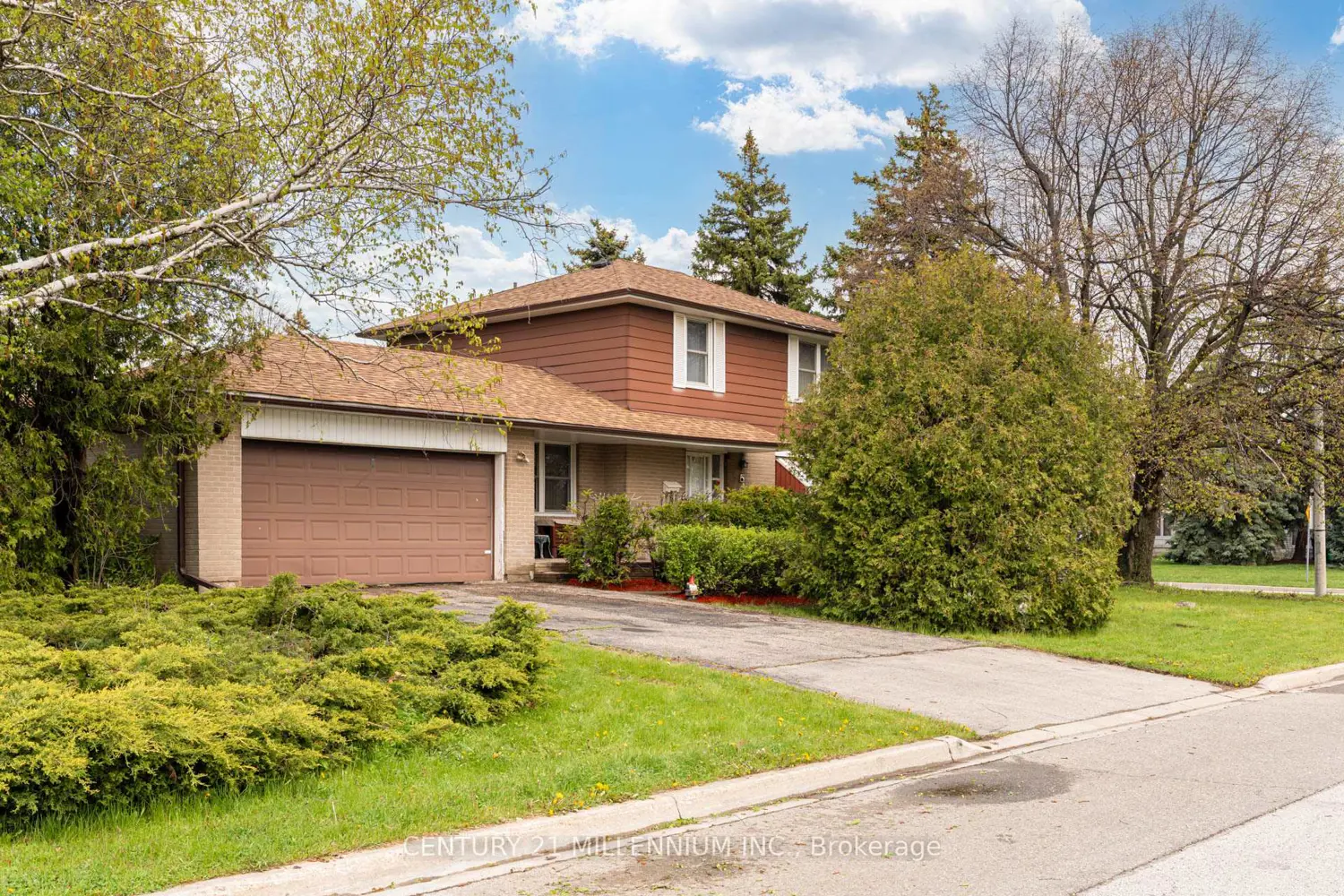 2 Durham Crescent