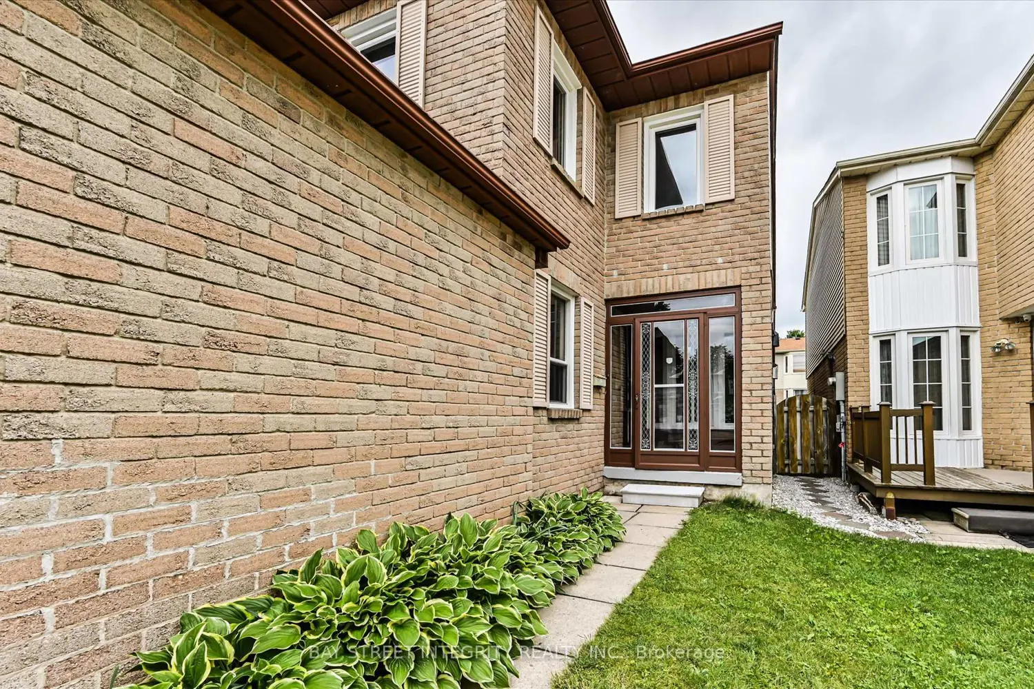 15 Huntsmill Boulevard photo 2