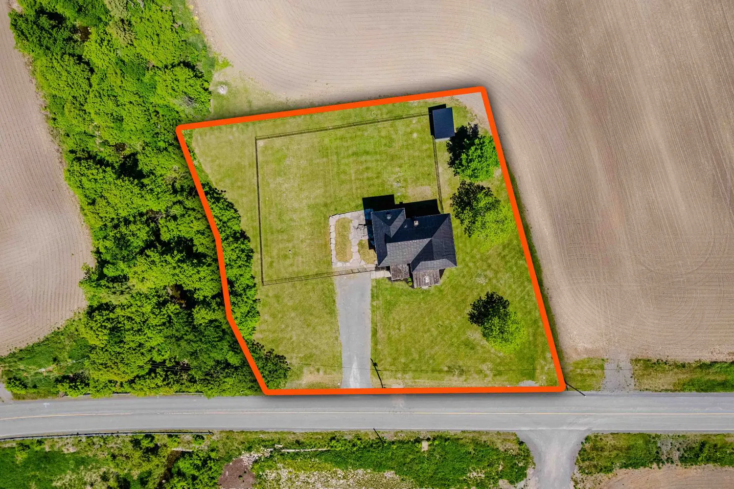 18235 North Branch Road photo 2
