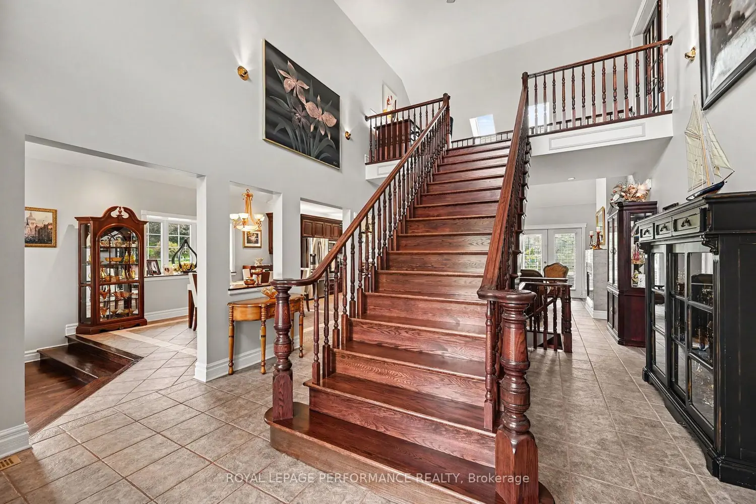 18 Chantine Drive photo 4