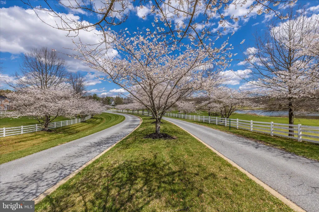 3410 Tuckaway Drive, Mount Airy, MD 21771