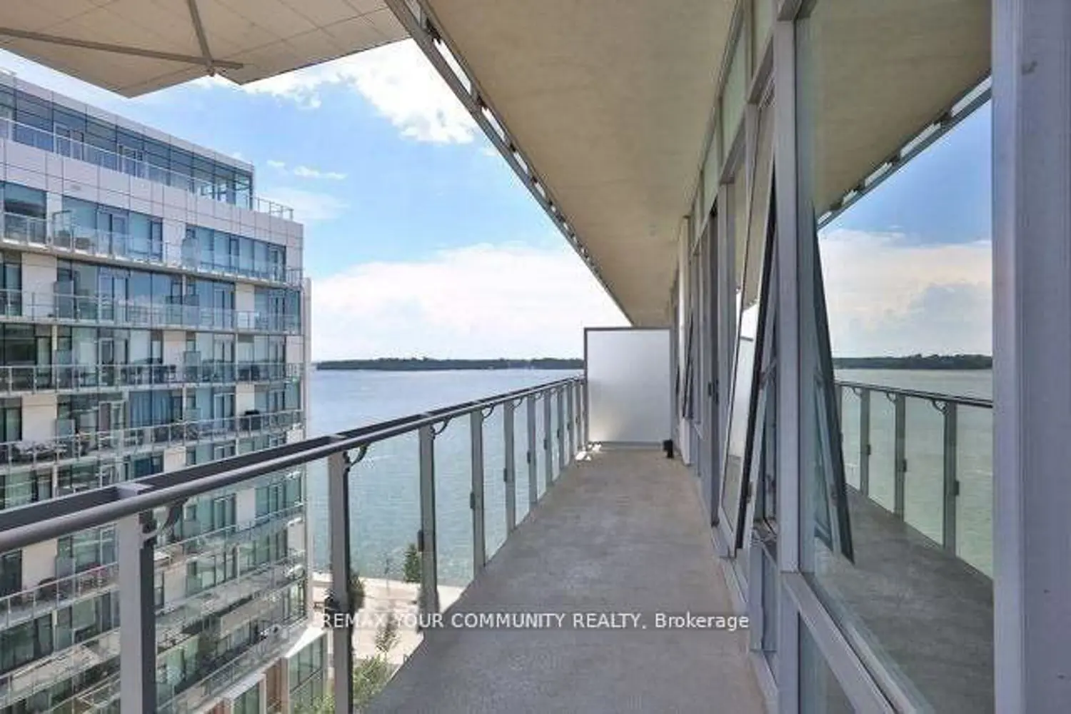 29 Queens Quay 918