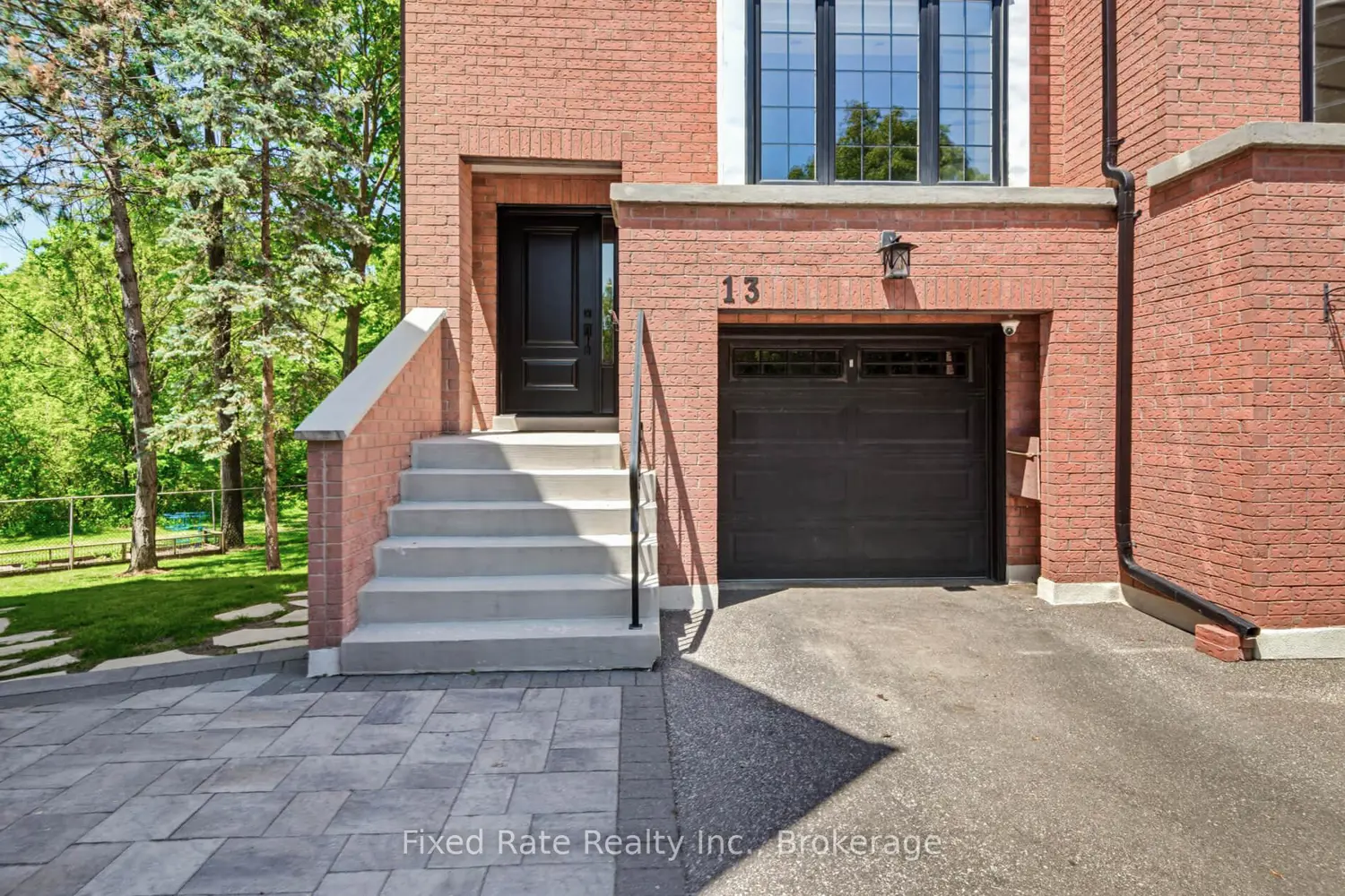 8050 Islington Avenue 13 photo 2