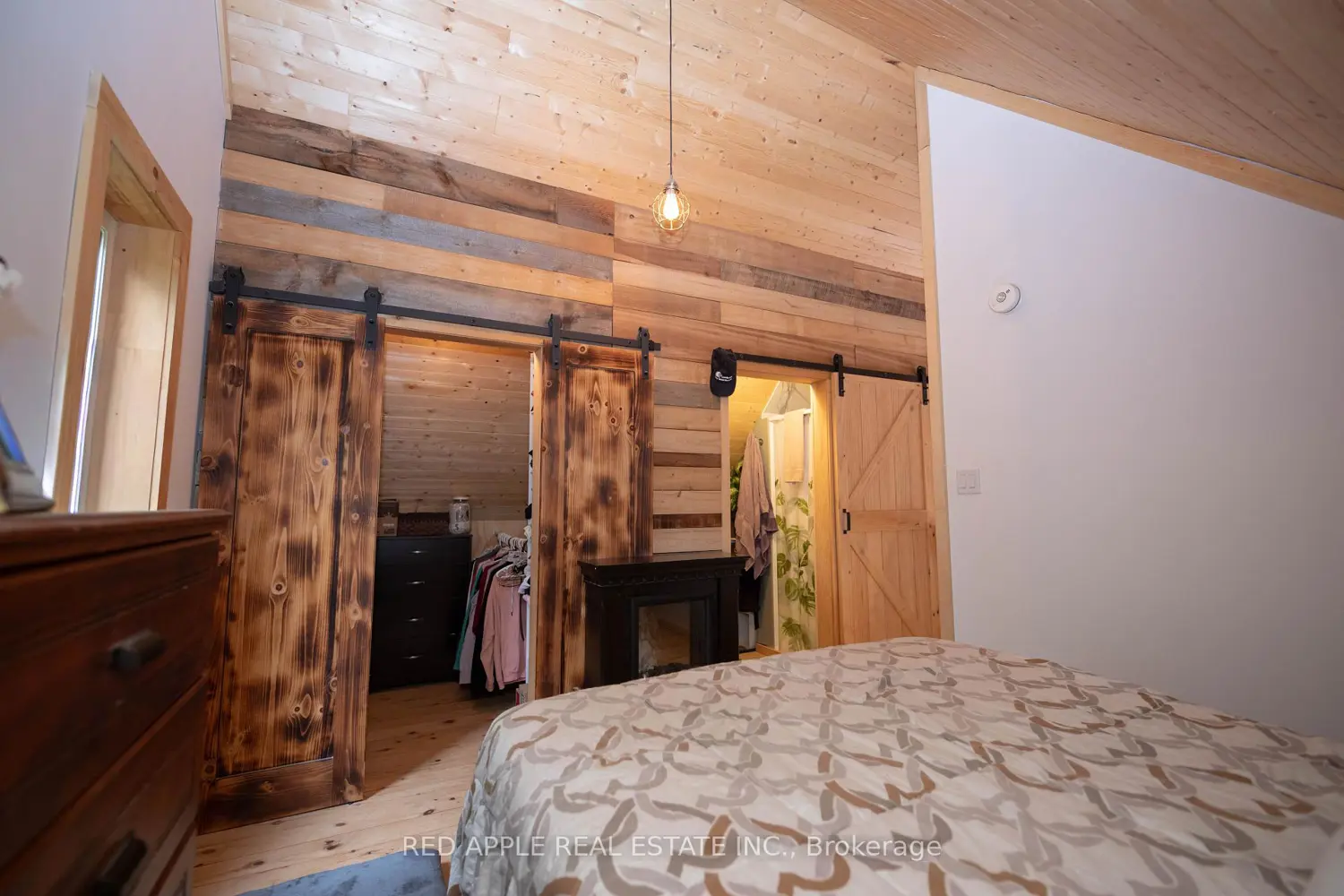 1392 Carroll Road photo 5