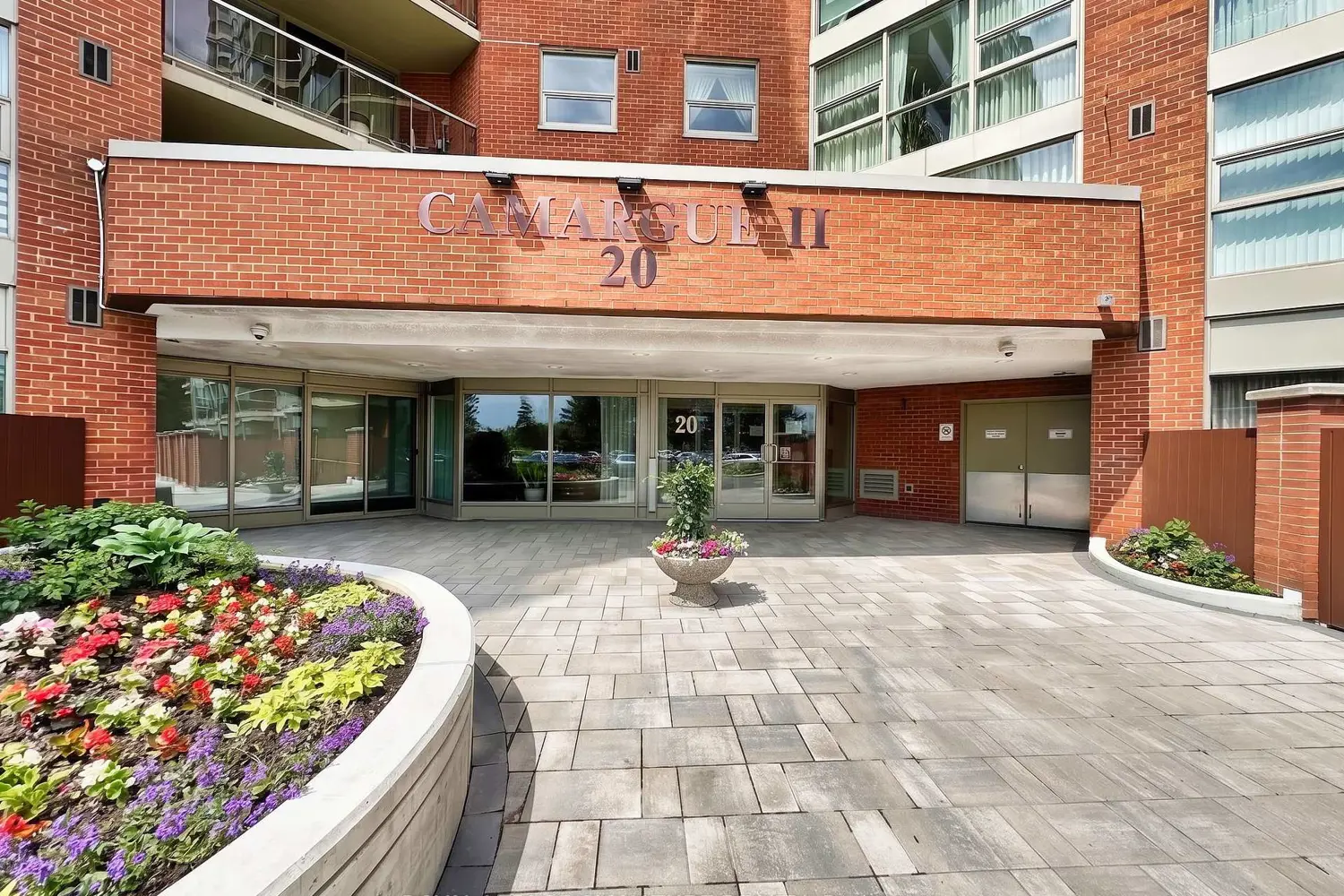 20 Dean Park Road 1103