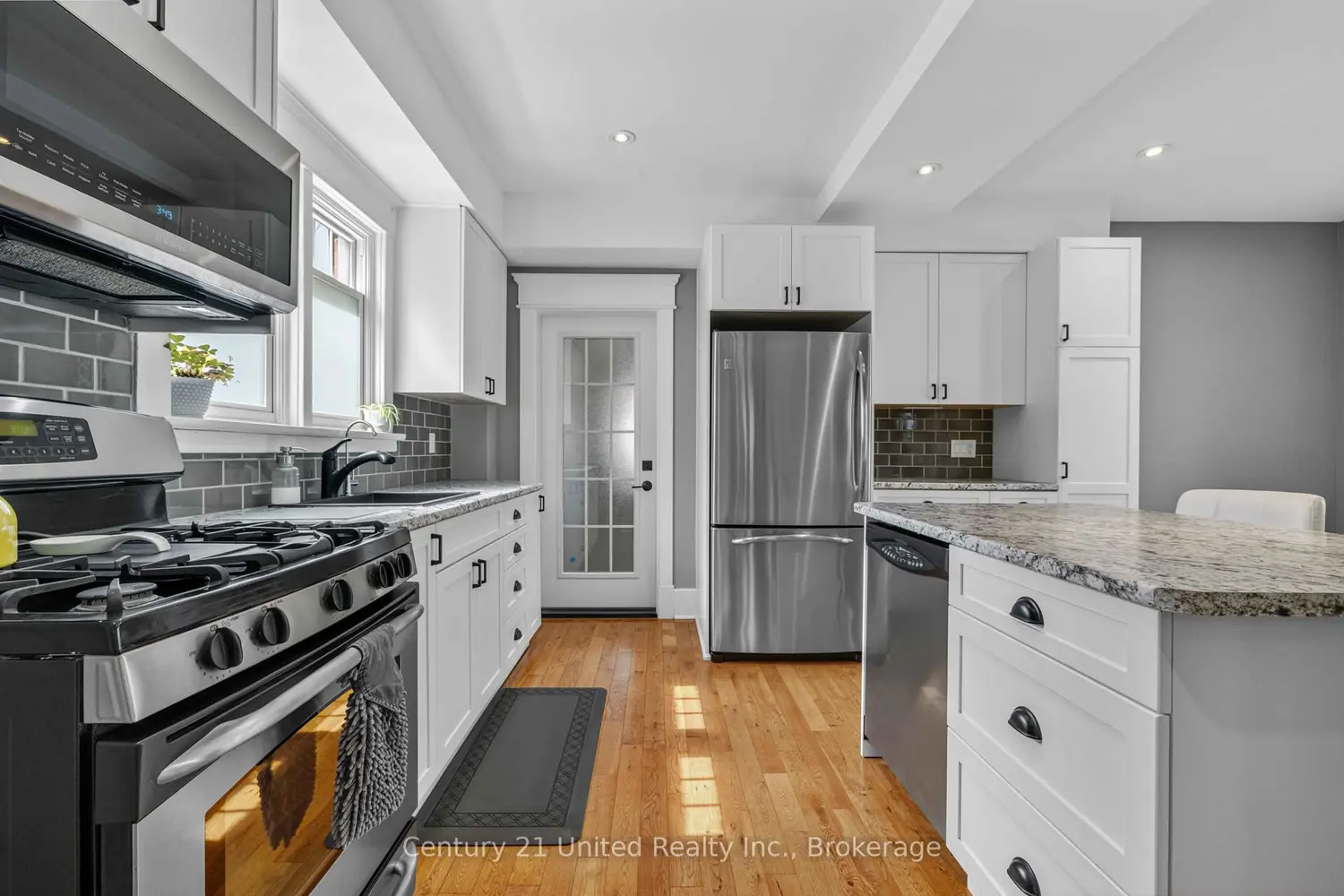 232 Prince Street photo 3