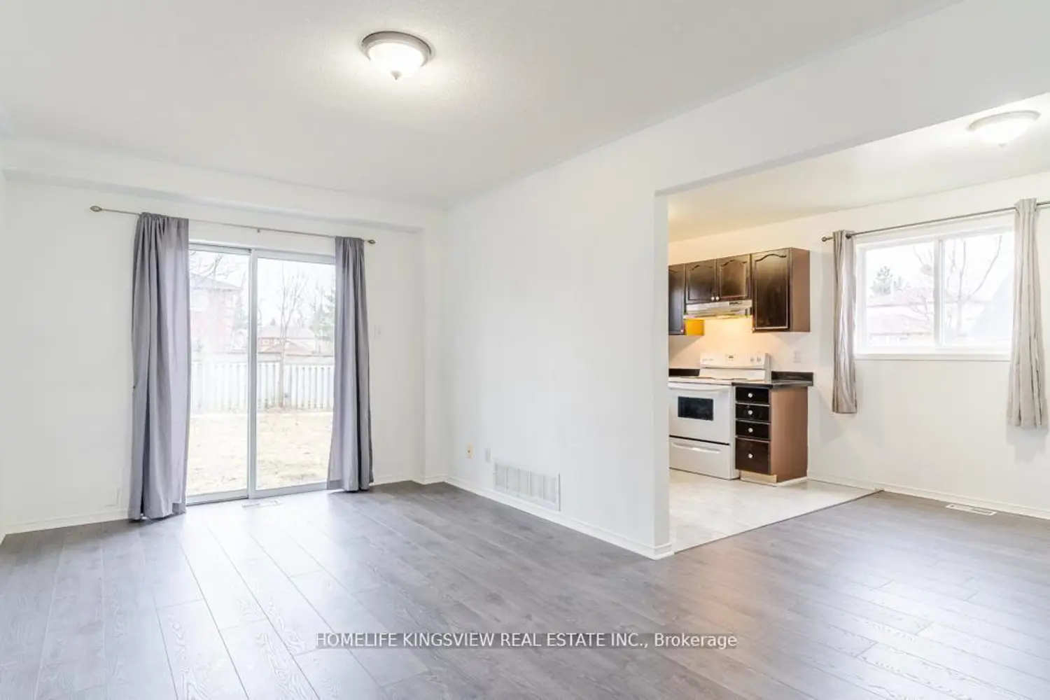 1 Charleson Drive photo 3
