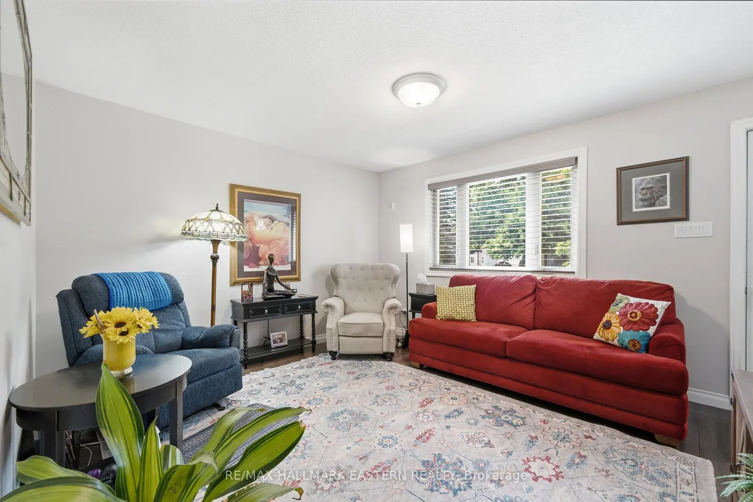 636 Frank Street photo 2