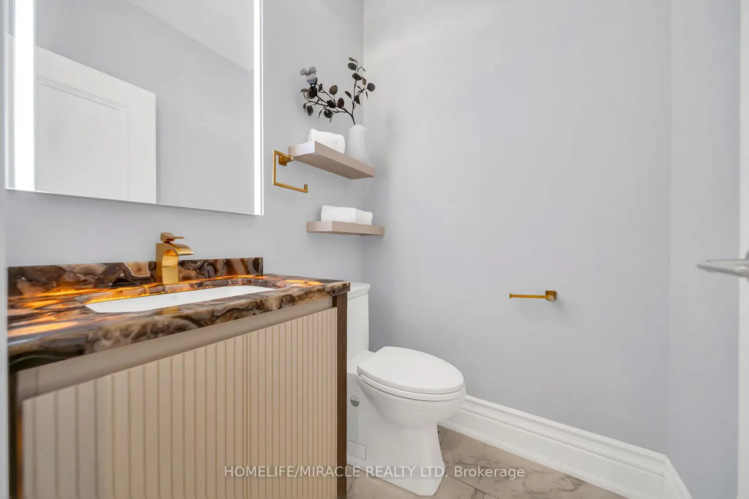 271 Oakhill Road photo 3