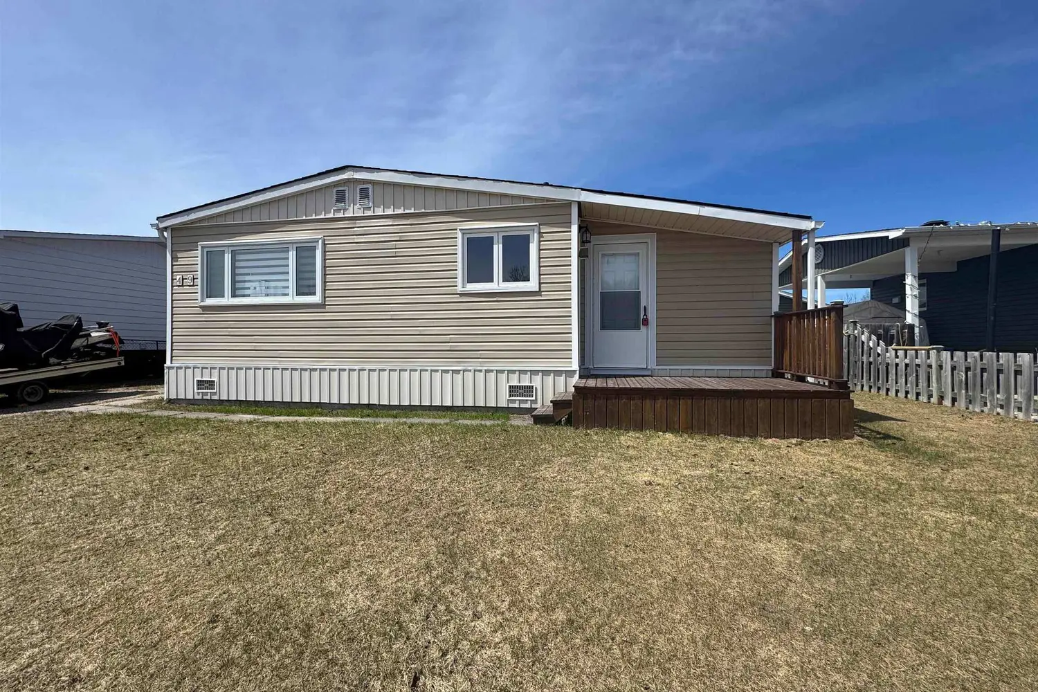 49 Otter Avenue photo 2