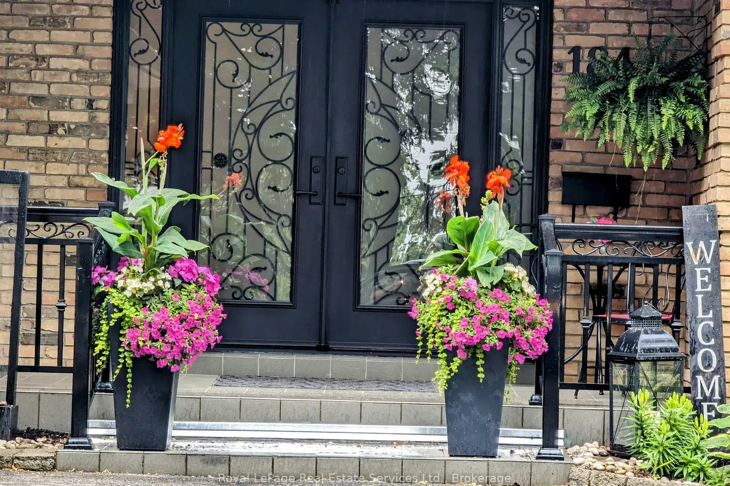 184 Dundas Street photo 3