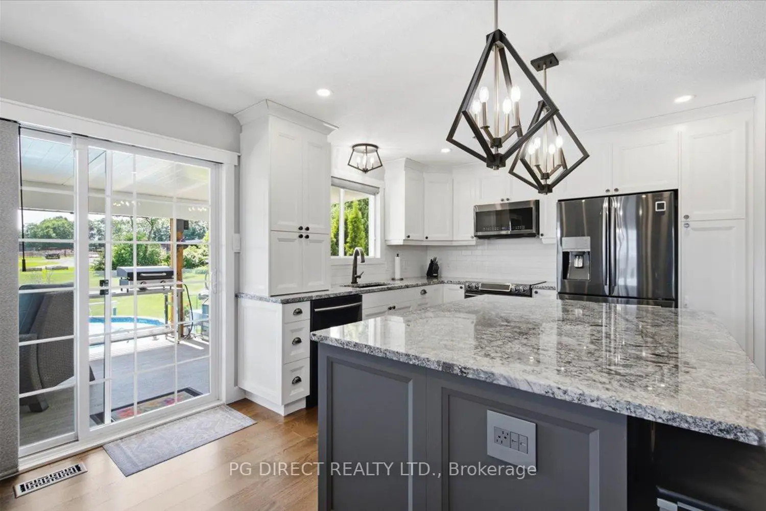 1611 Thrasher Road photo 4