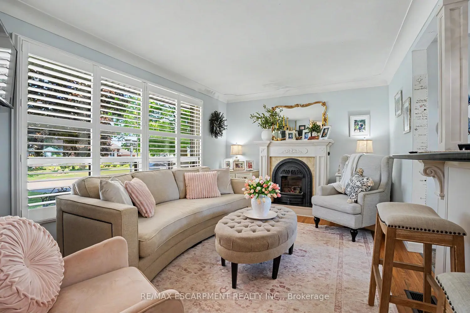 52 Lorne Avenue photo 4