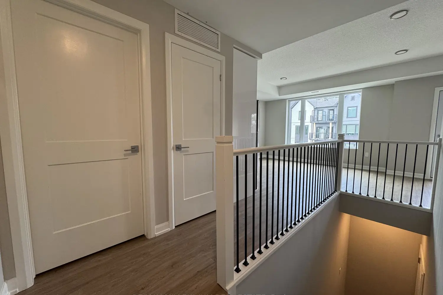 708 Woolwich Street 214 photo 5