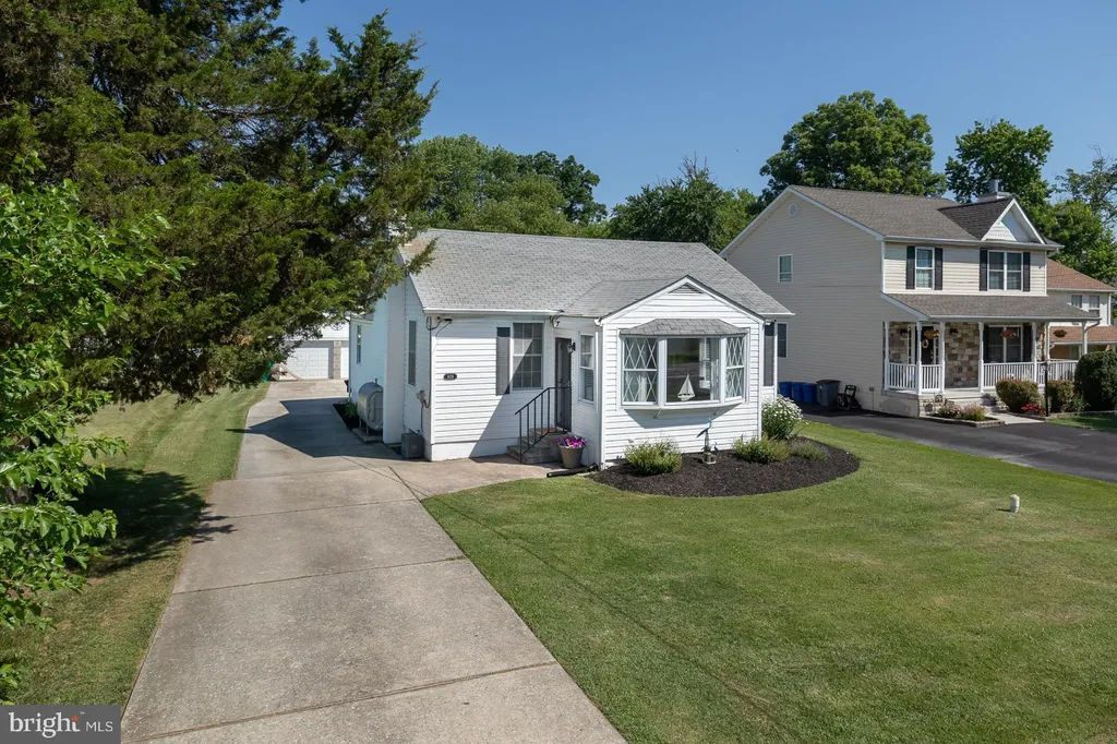 1626 Cape May Road, Baltimore, MD 21221 photo 4