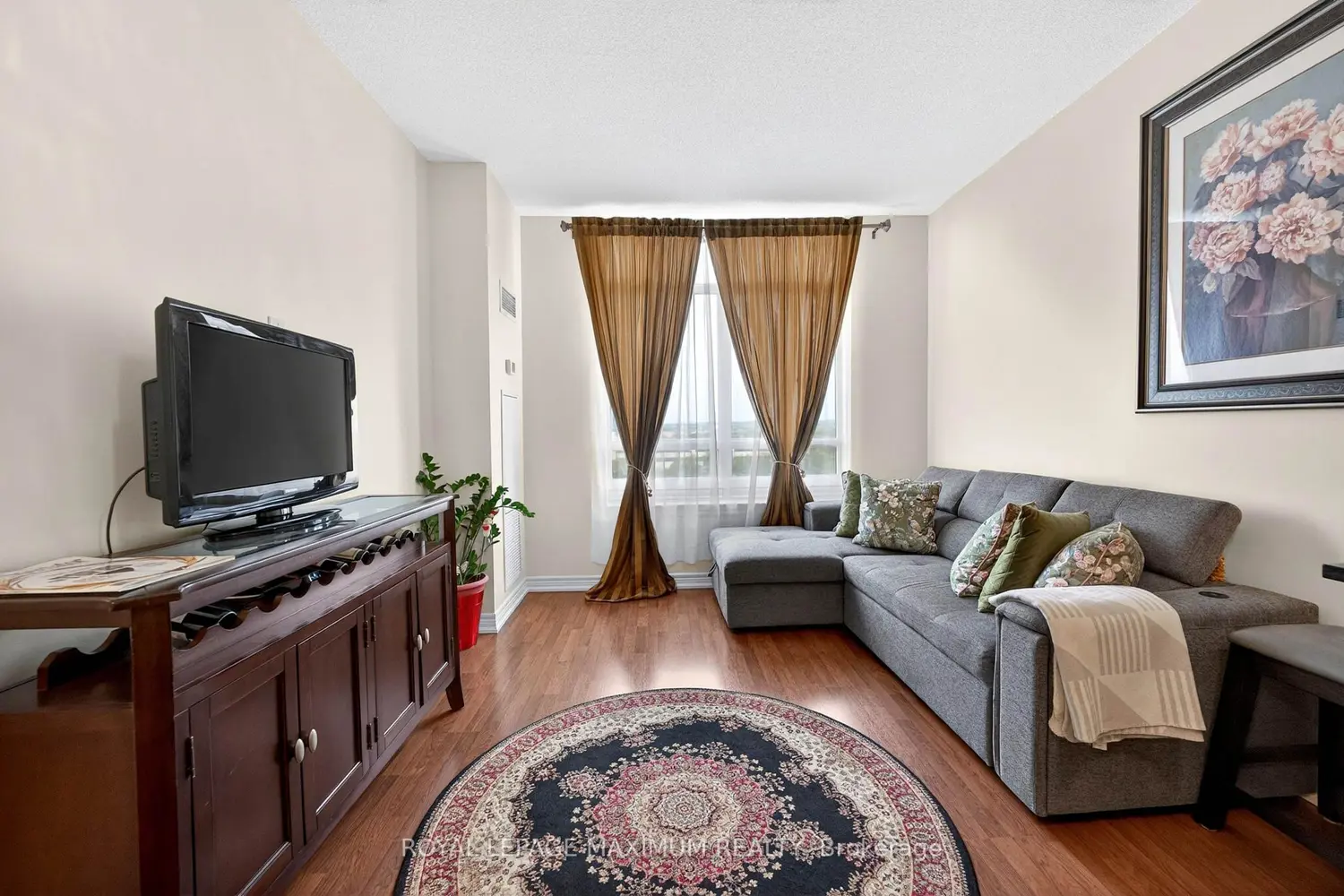 9245 Jane Street 914 photo 5