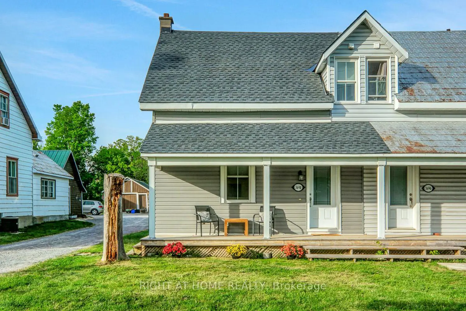 3698 Carp Road photo 2
