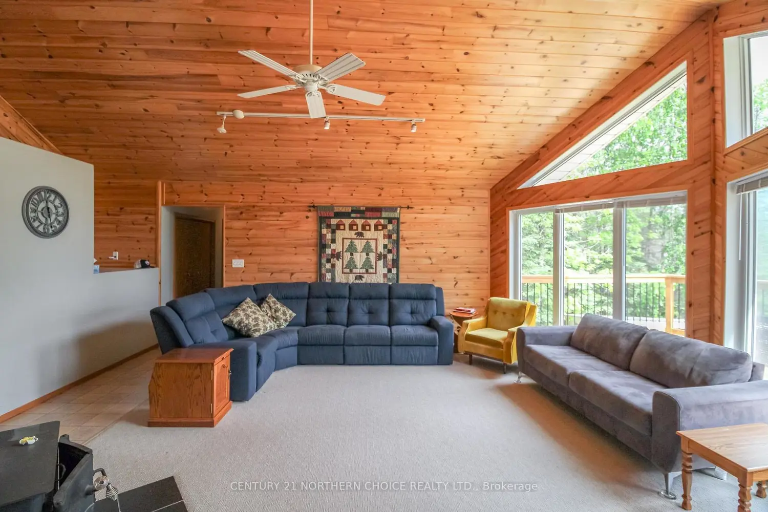 36 Poplar Bay Road photo 4