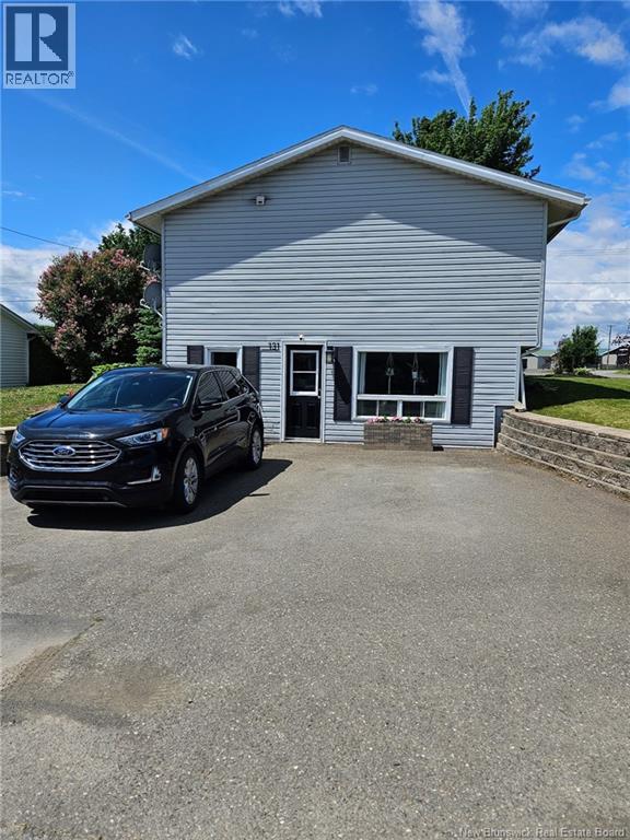 131 Kirkpatrick Street, Woodstock, NB, E7M2B2 photo 3