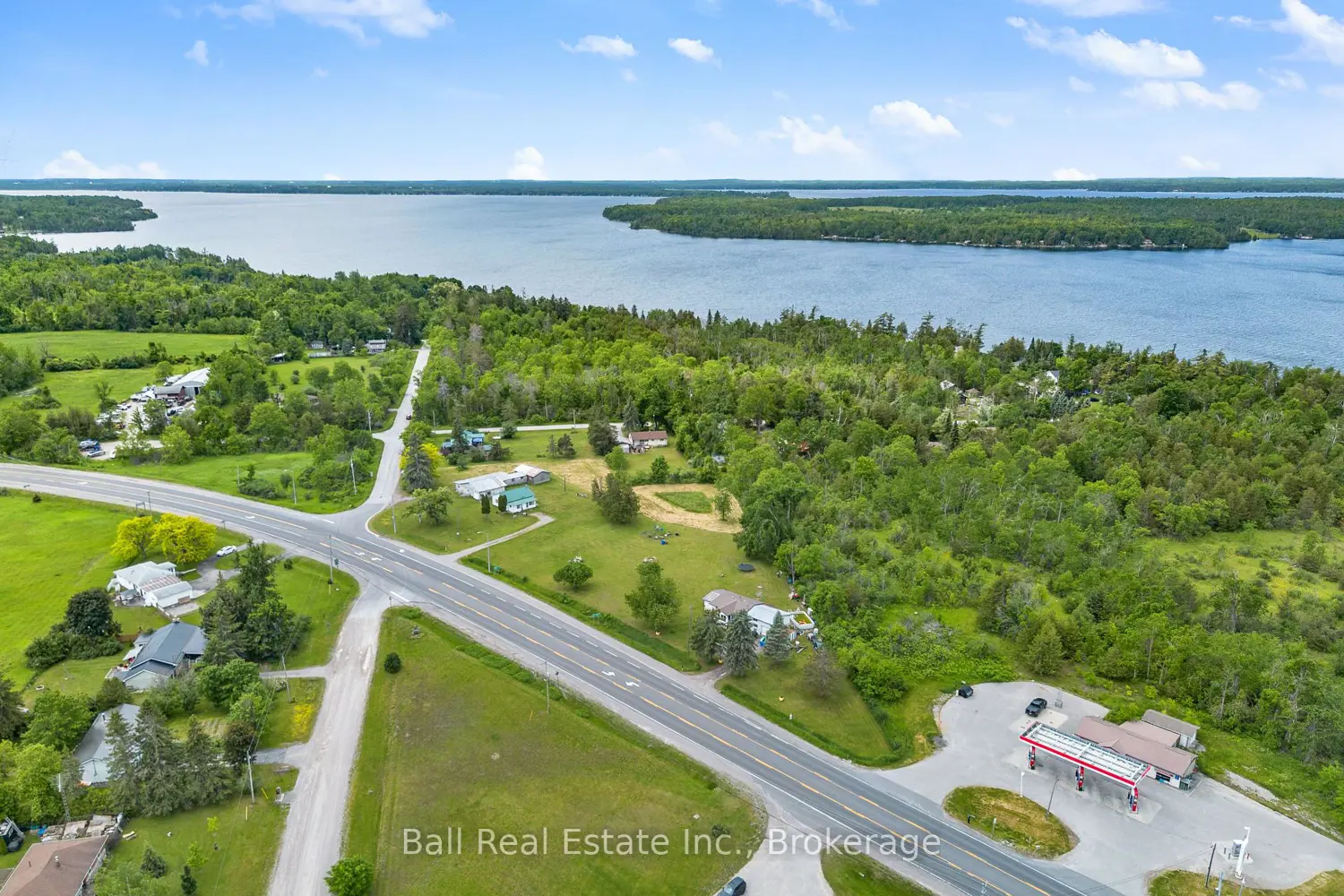 5641 Highway 35 photo 4