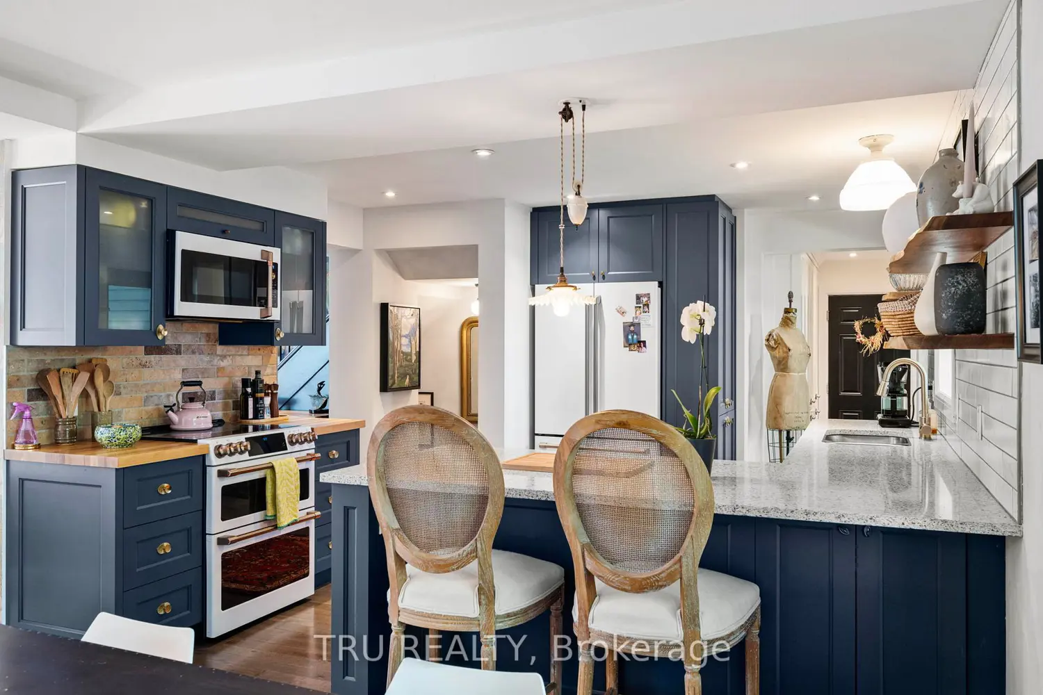 64 Stevenson Avenue photo 5
