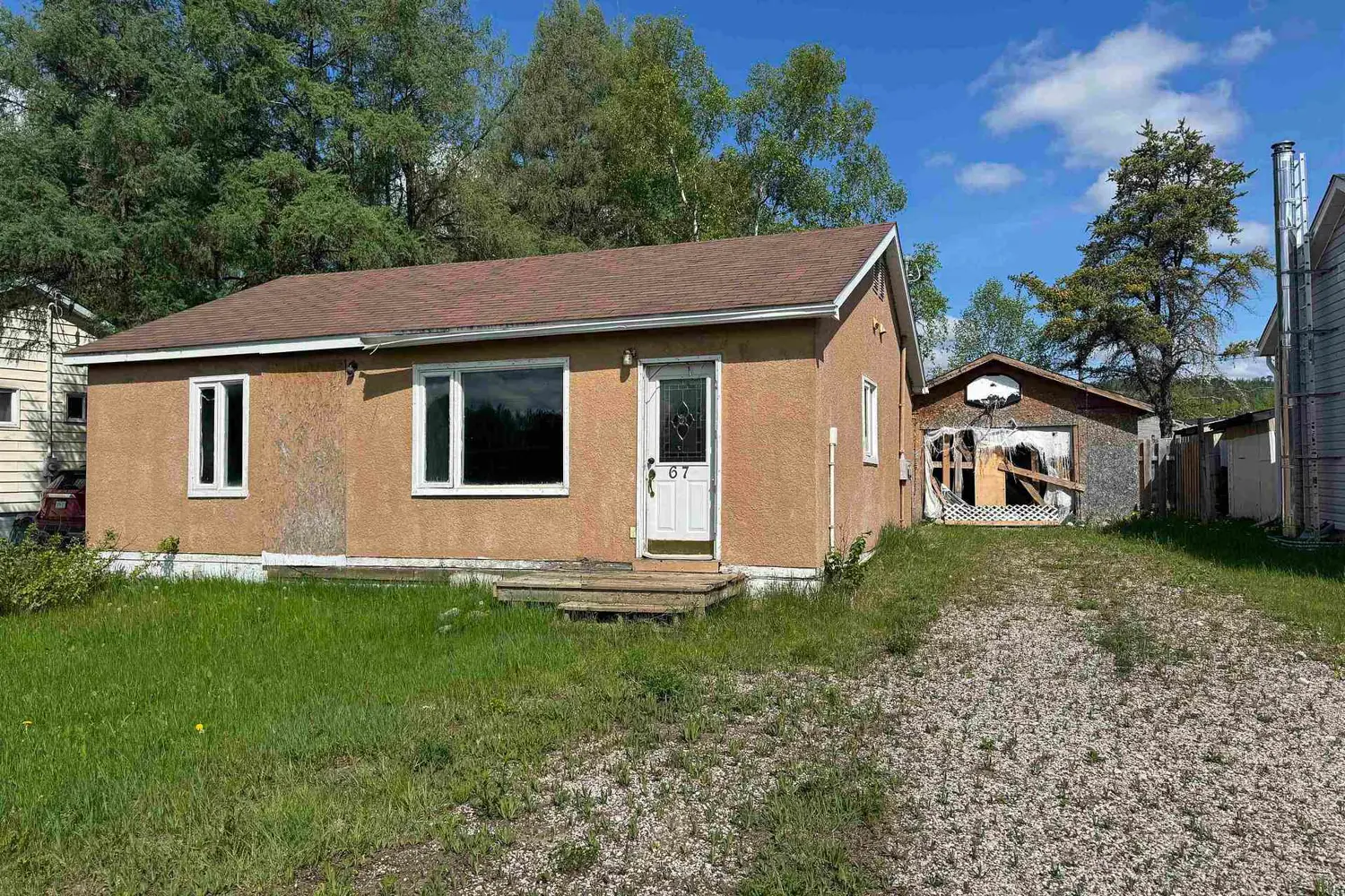 67 Manitou Road photo 3