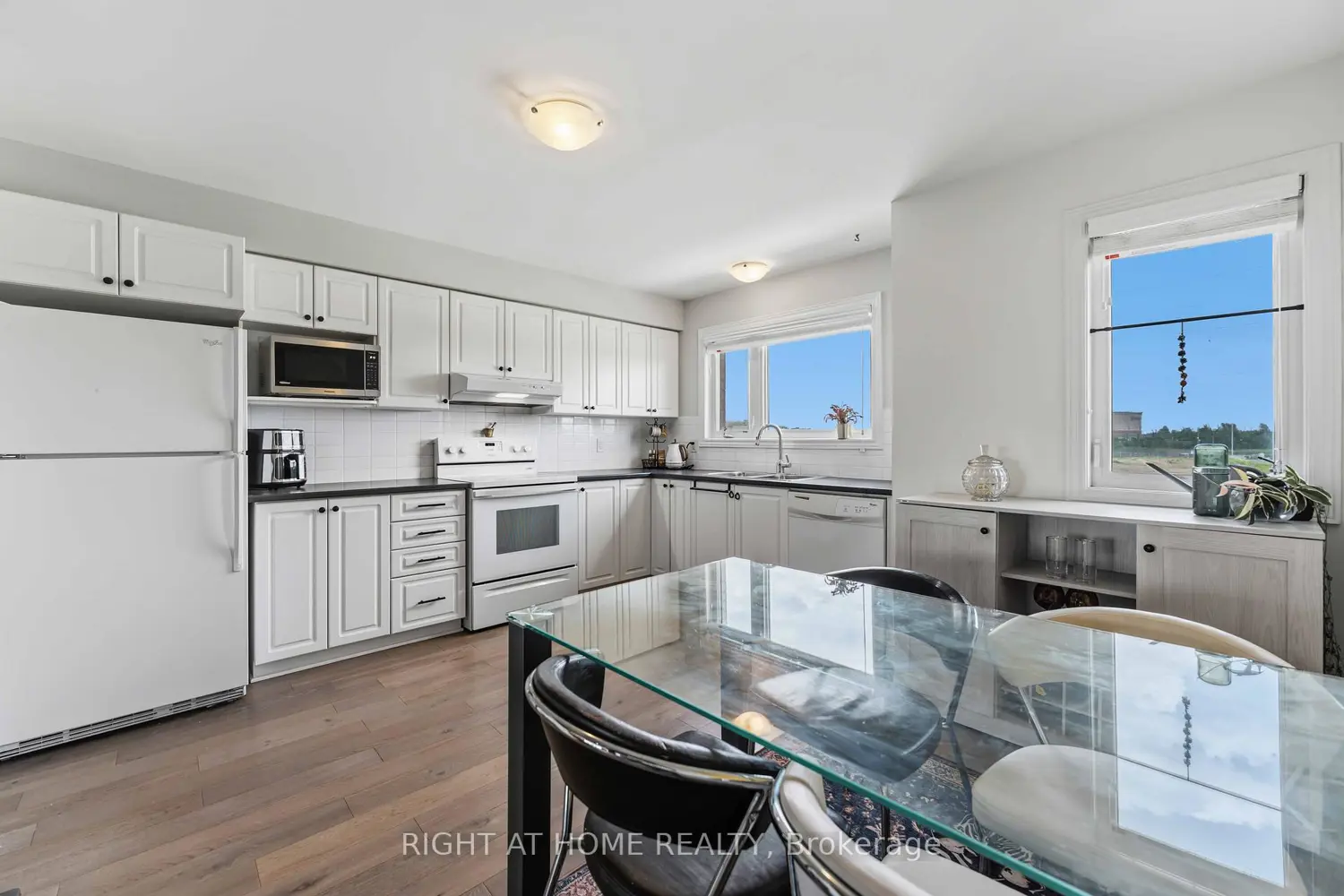354 Brettonwood Ridge photo 3