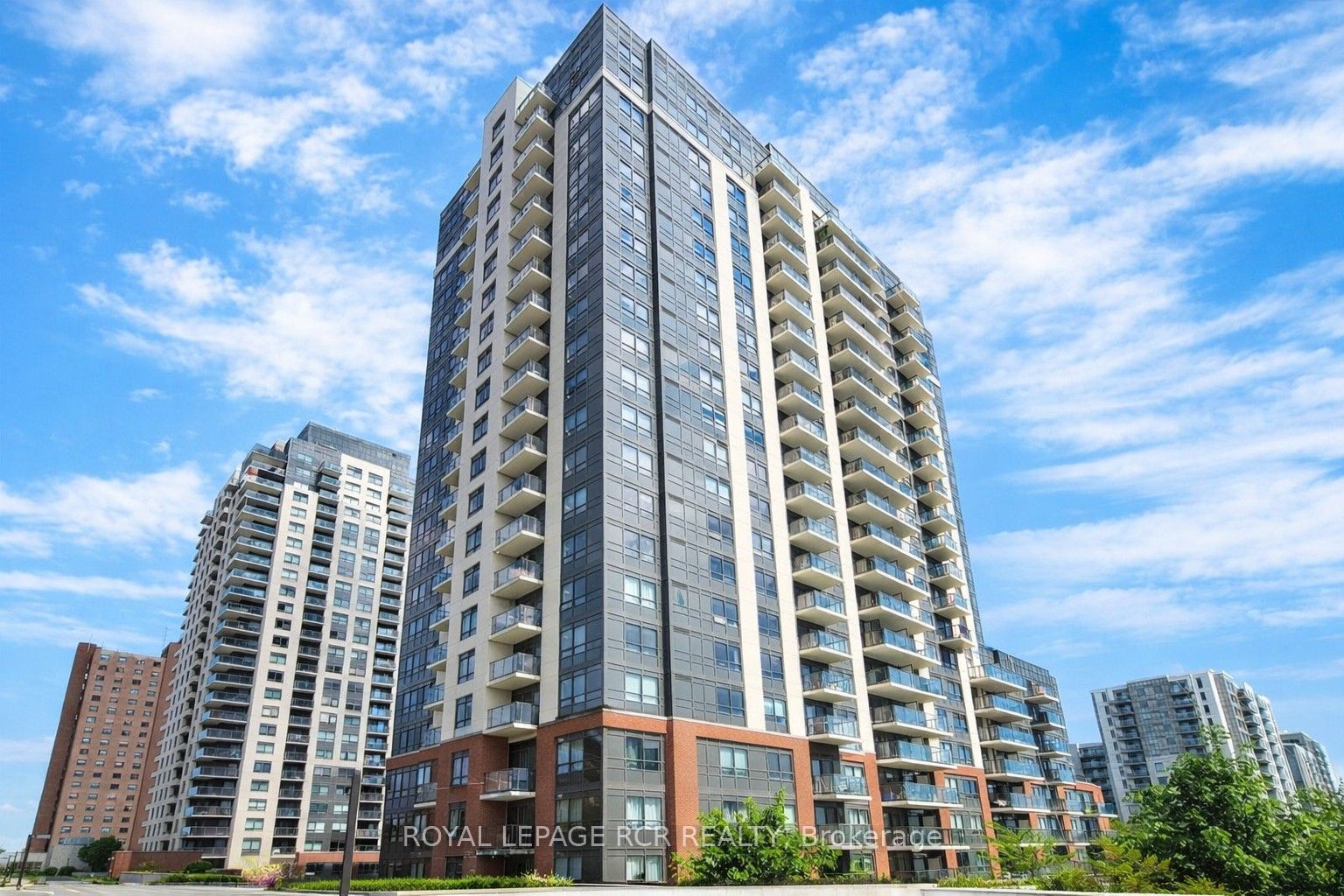 503-1420 Dupont Street, Toronto, ON, M6H 4J8