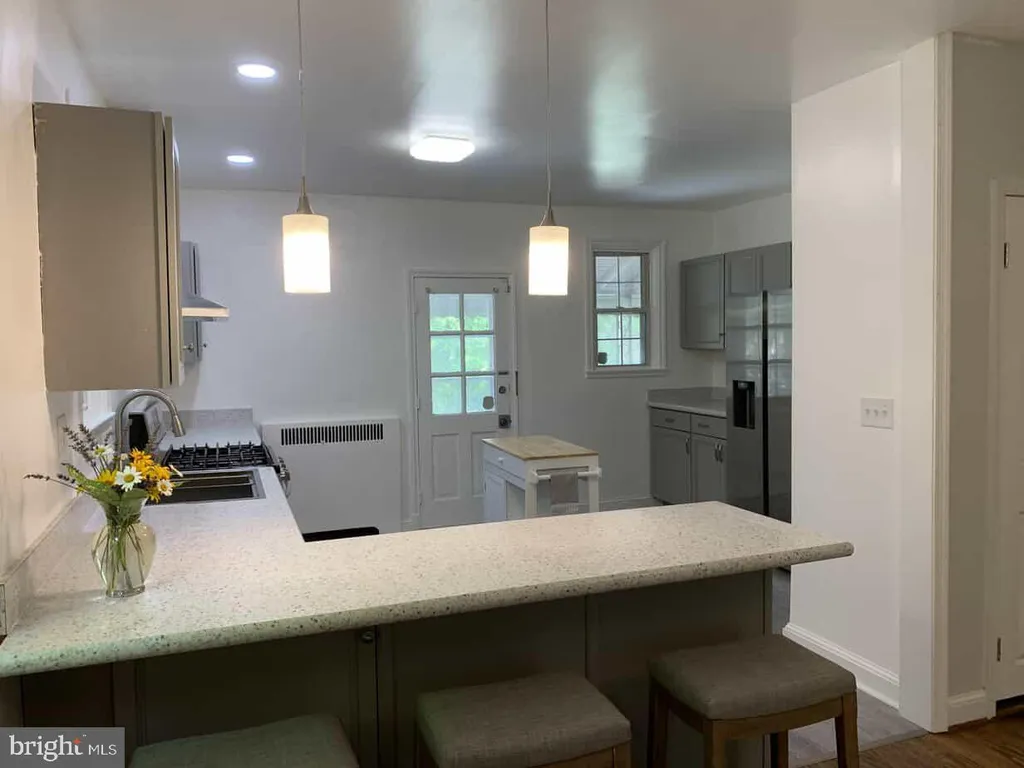 4620 Harcourt Road, Baltimore, MD 21214 photo 5