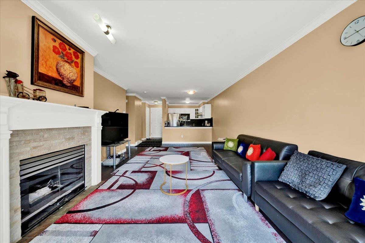 210-15130 108 Avenue, Surrey, BC, V3R 0T8