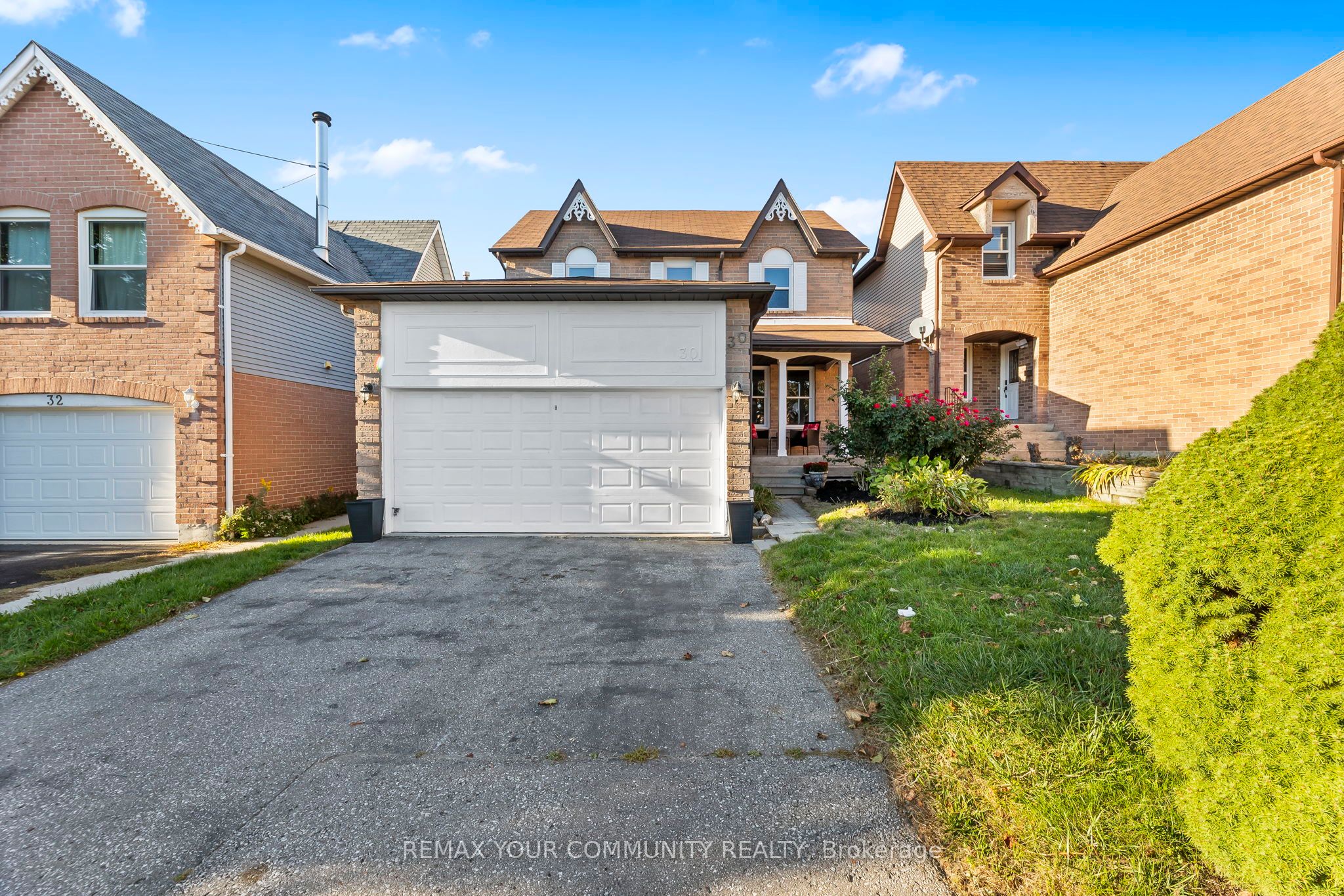 30 Chapman Drive, Ajax, ON, L1T 3C3 photo 2
