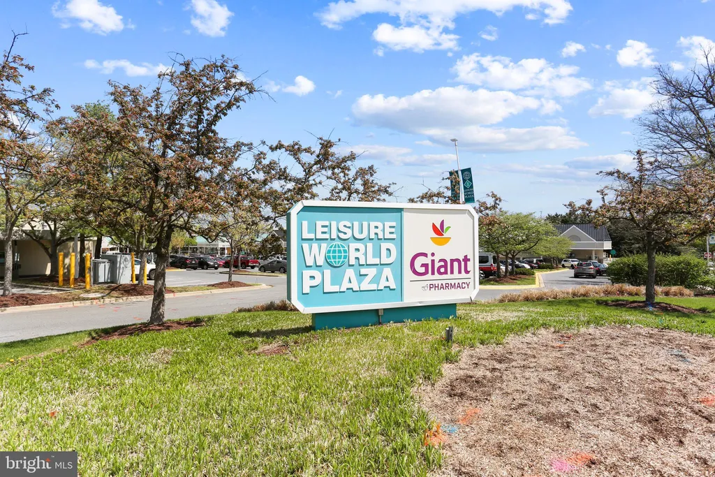 3330 N Leisure World Boulevard Unit 5-102, Silver Spring, MD 20906