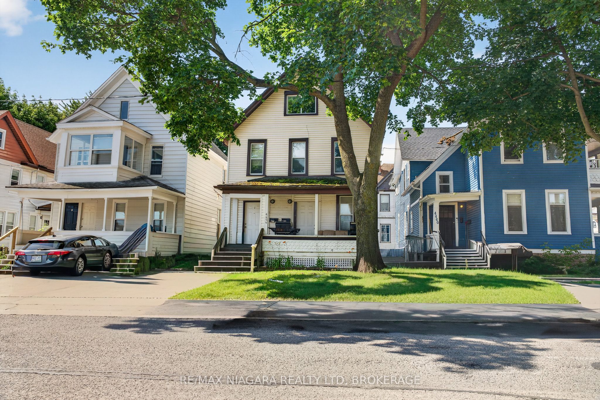 4454 Huron Street, Niagara Falls, ON, L2E 2H2